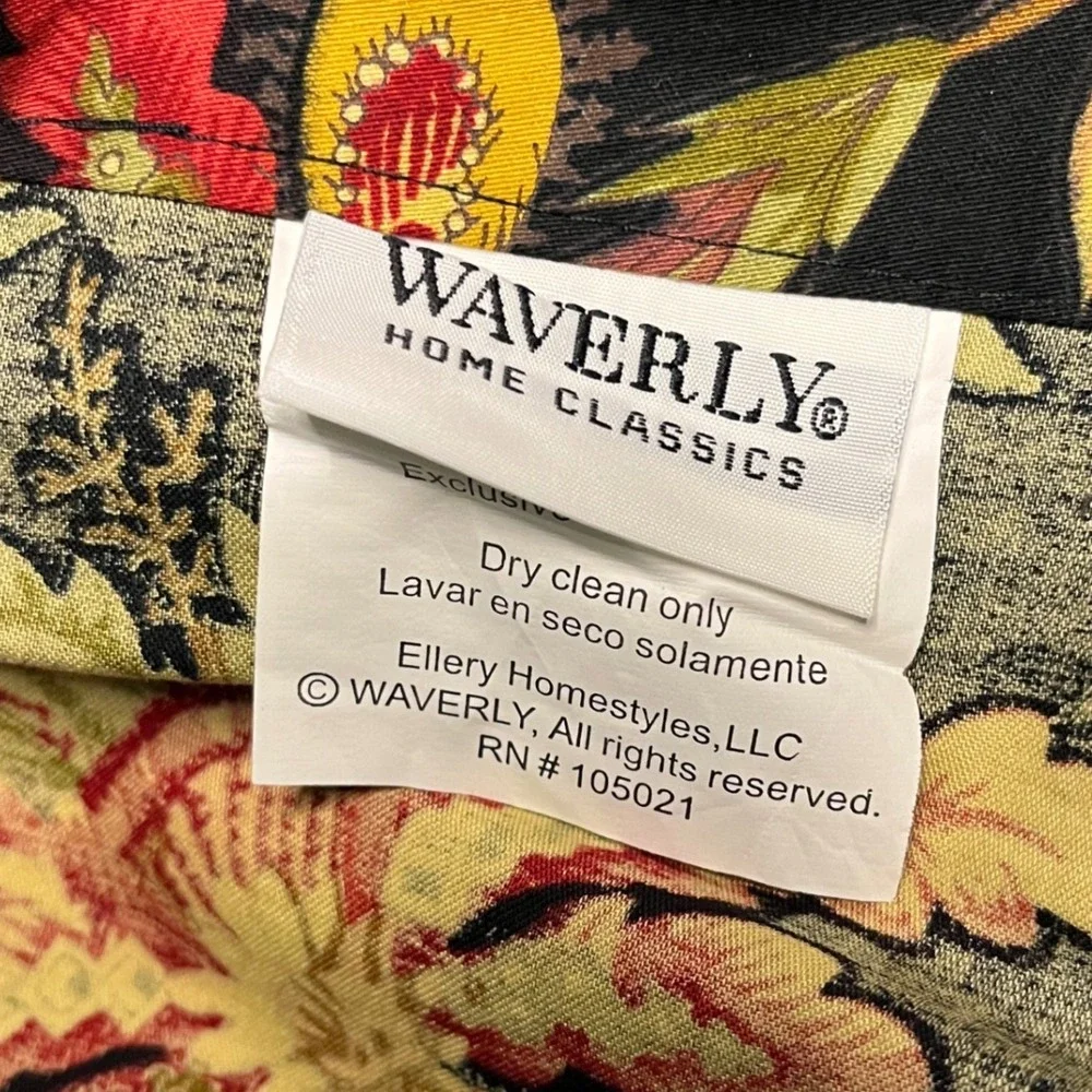 Waverly Felicite Noir Scallop Valance W/ Trim Black Floral 48